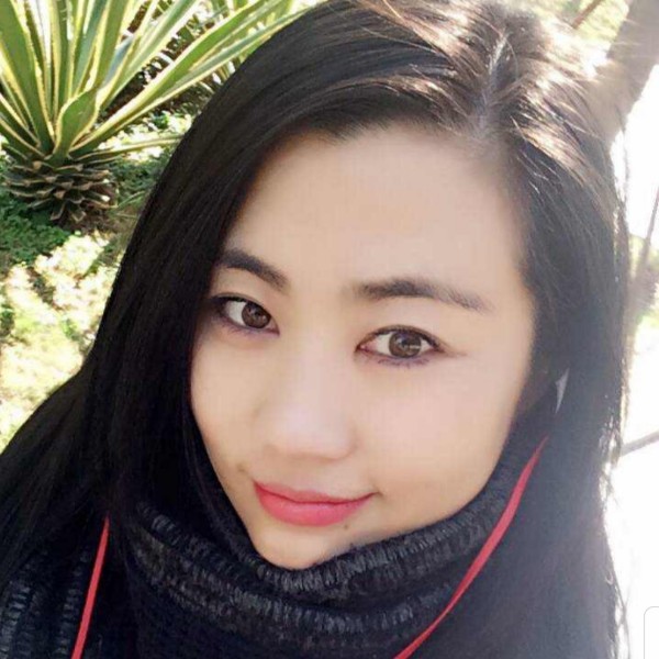 Angela313的照片