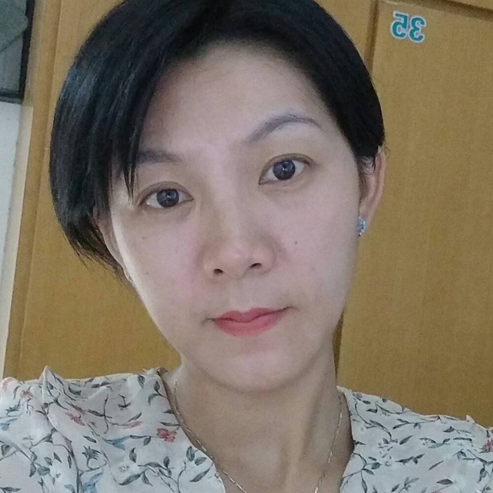 活泼钢笔的照片