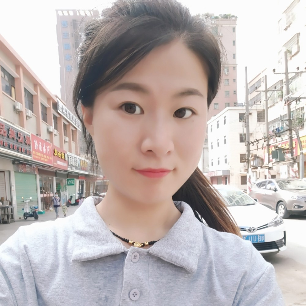 小姐姐丫丫的照片