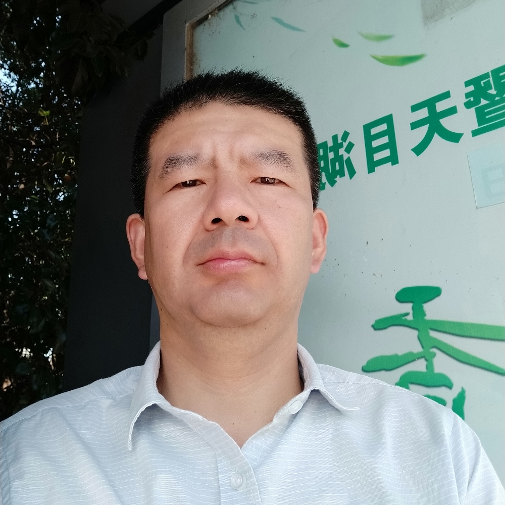 御姐蹁跹精明的照片
