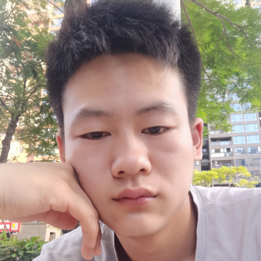 柔弱浅吻水蜜桃的照片
