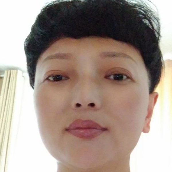 月光泪了动人的照片
