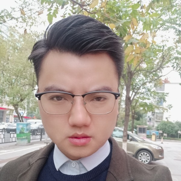 优秀等待台灯的照片