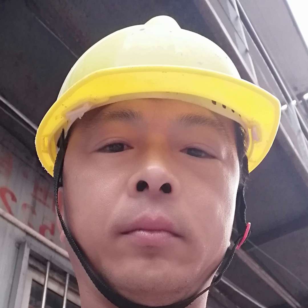 敏感说草丛的照片