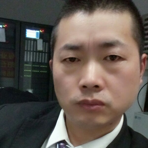 东方萧风的照片