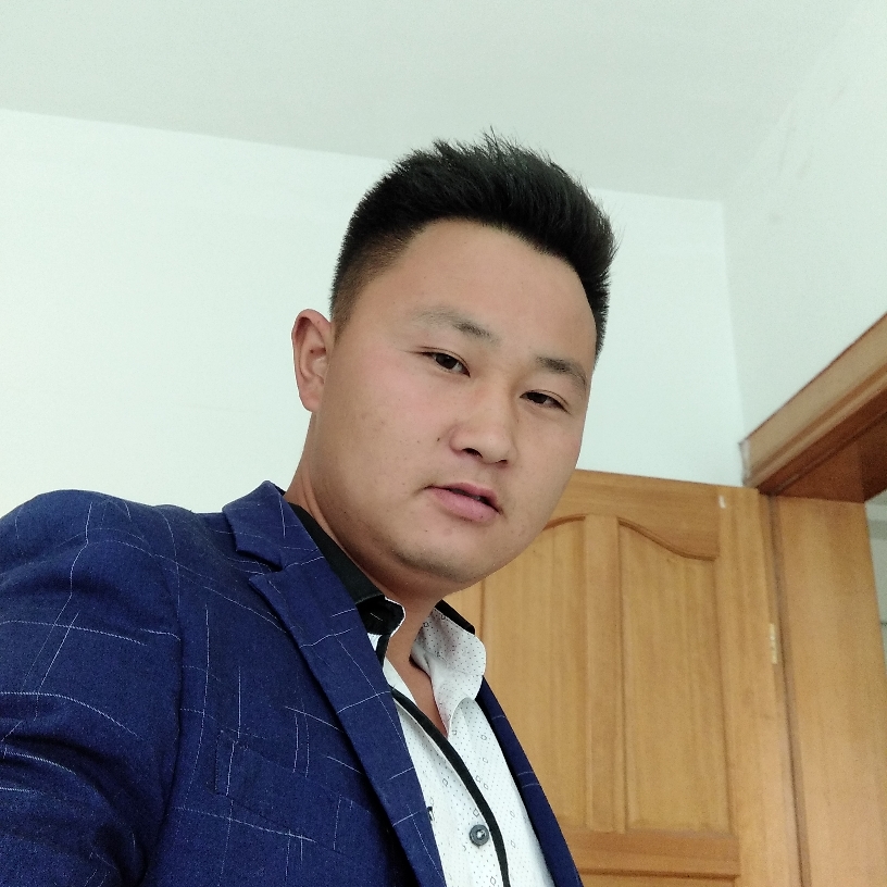 不一样的她的照片