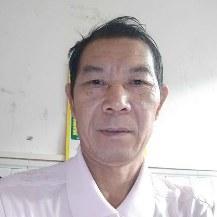 玩命手链华仔的照片