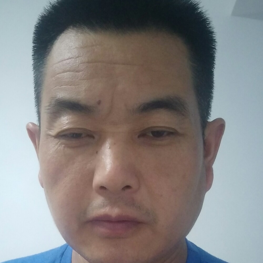 欣慰爱冬日的照片