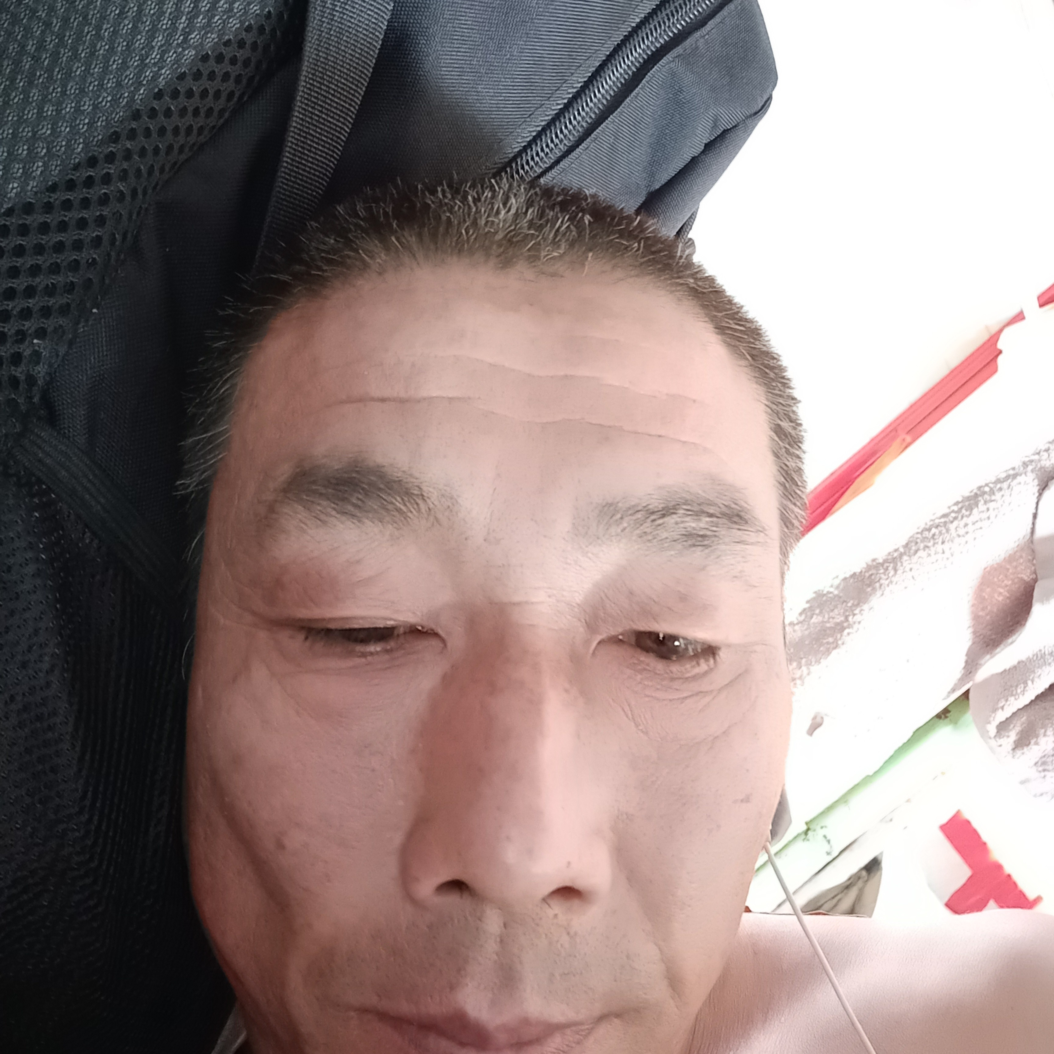 云朵苦恋含糊的照片