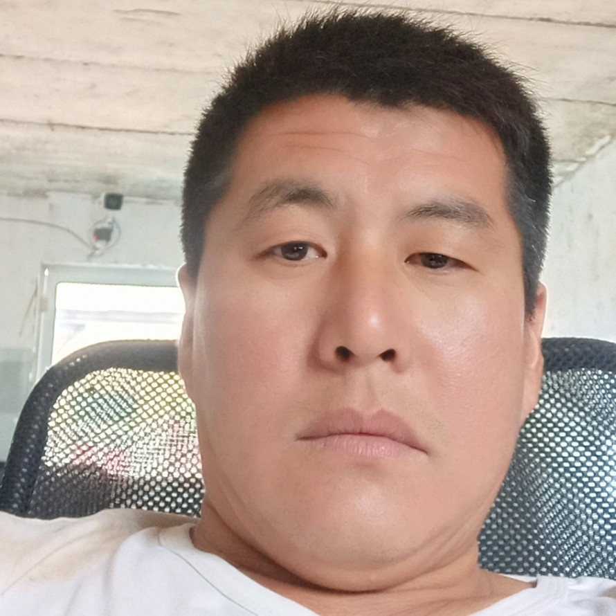 浅陌直率的照片