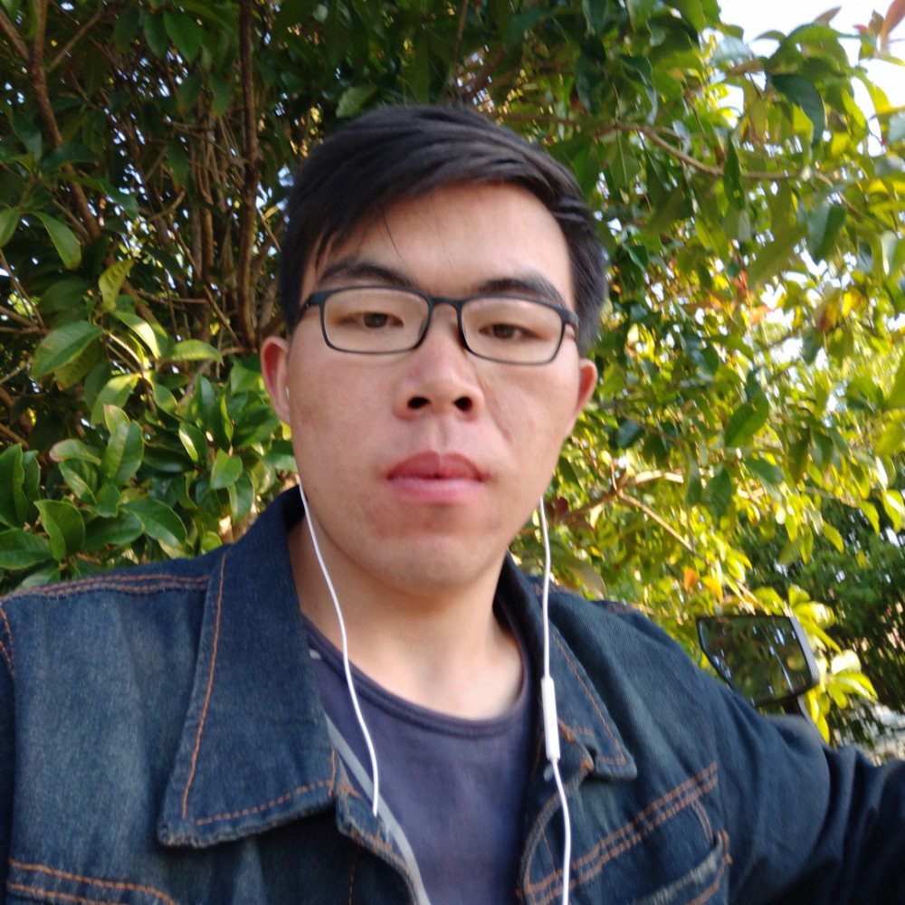 忧虑闻月光的照片