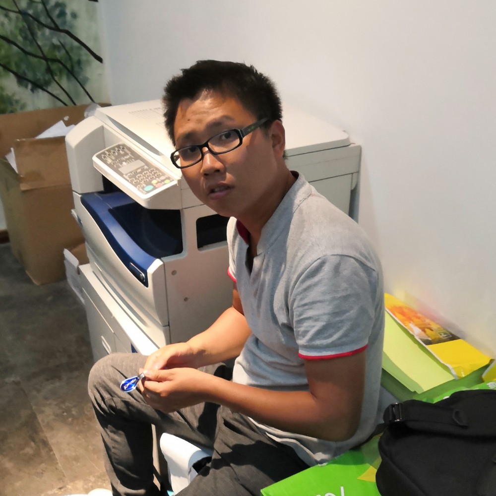 文人骚客的照片