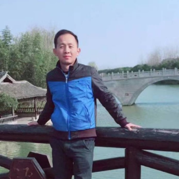LI李加的照片