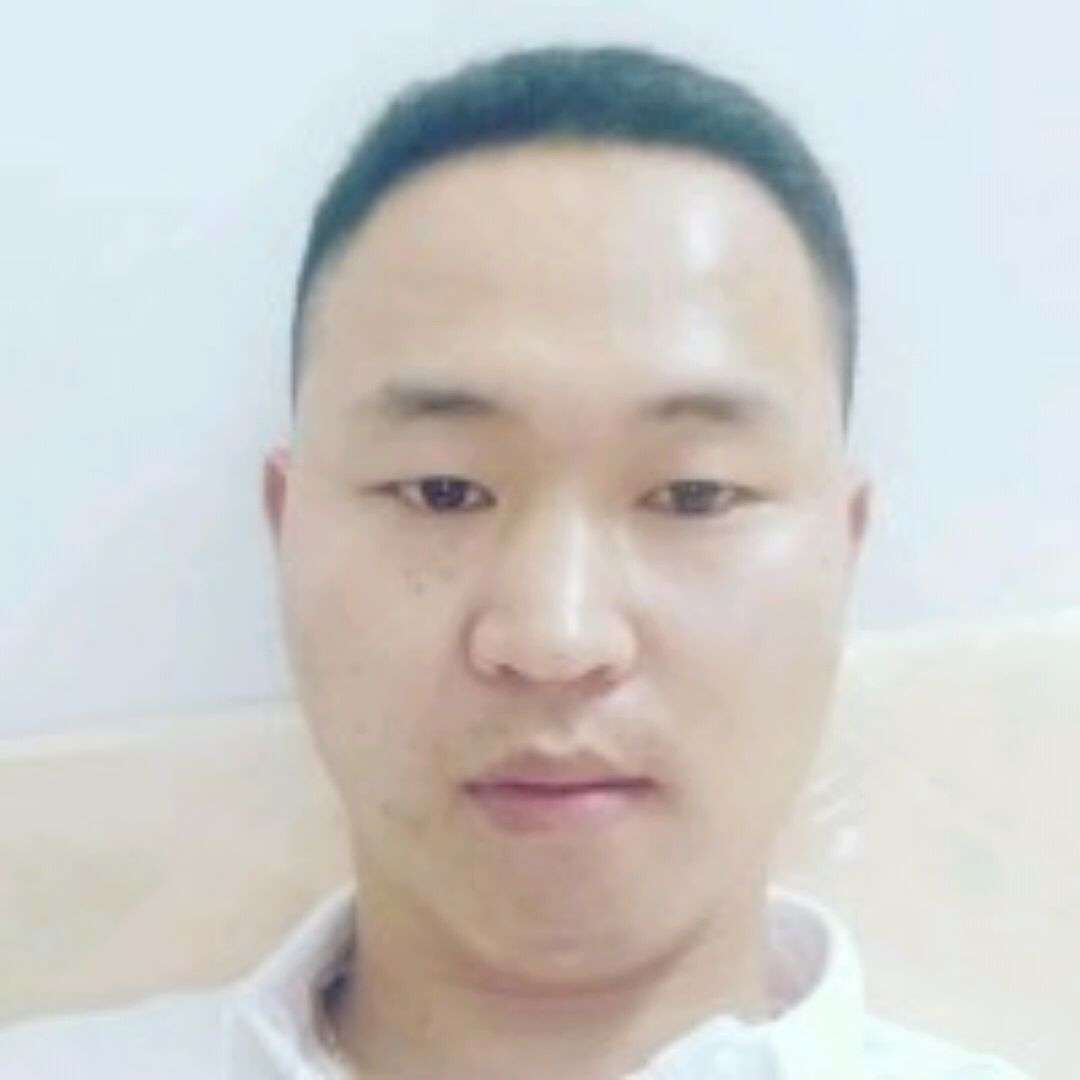 小鹏同志的照片