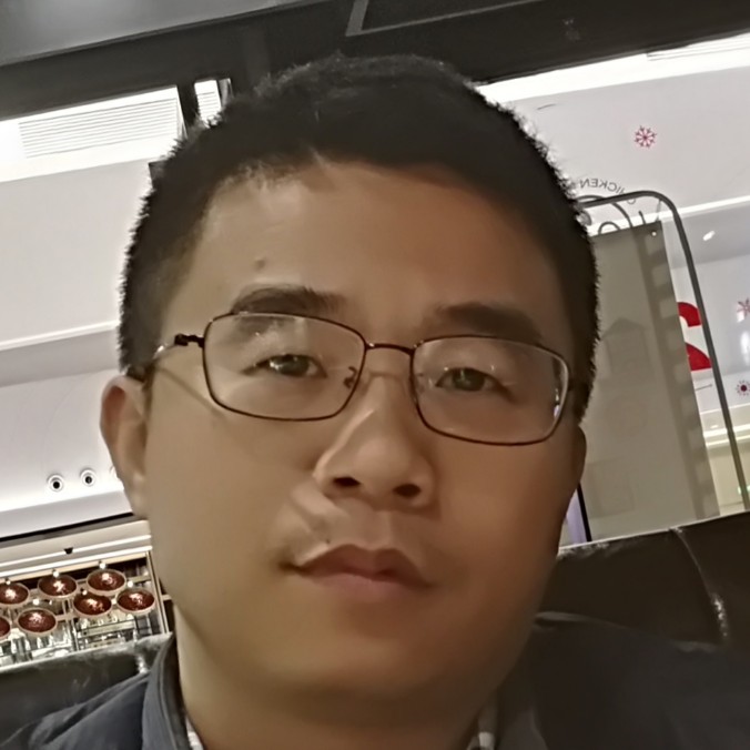 深邃校园的照片