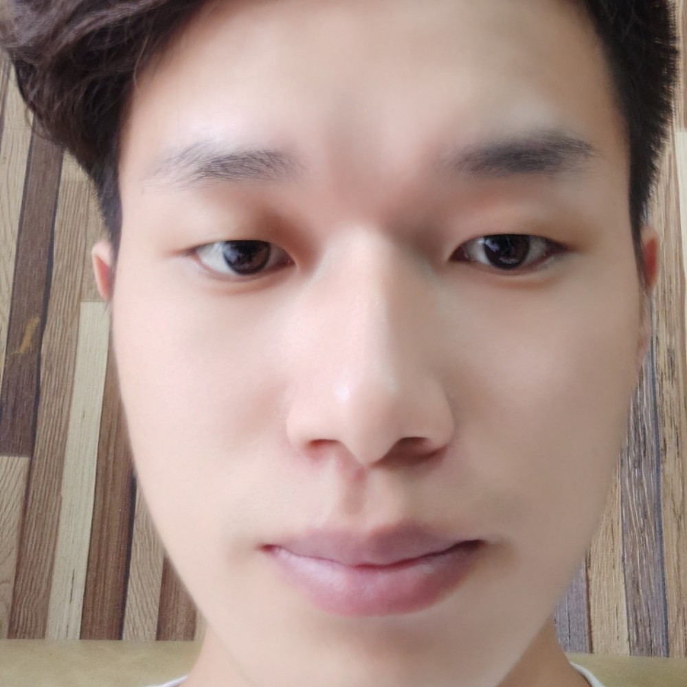 美女愿阳光的照片