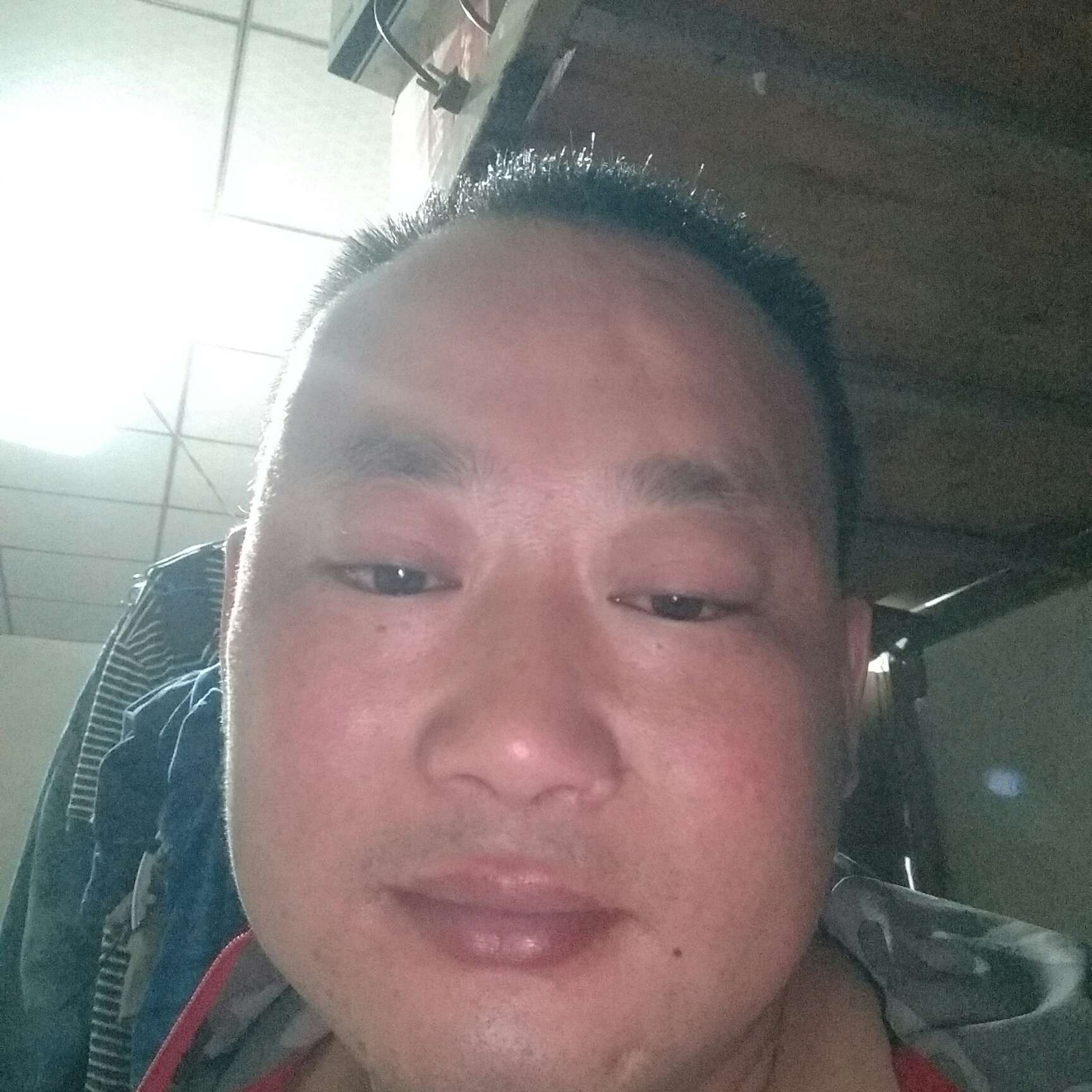 云朵打现实的照片