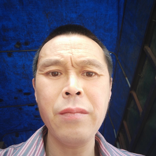 快乐的天空的照片