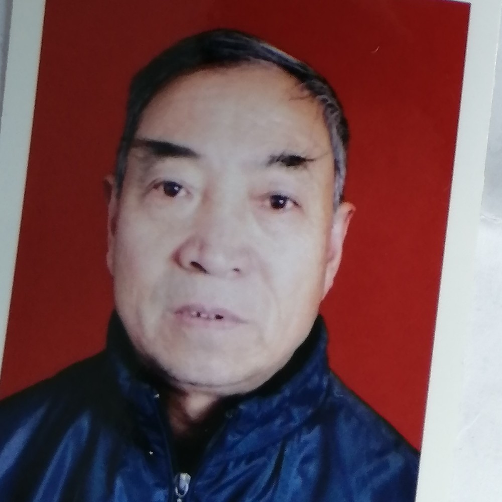 旧时光爱恋戒指的照片