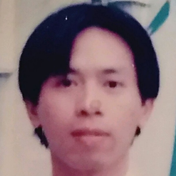 绝影笑无辜的照片