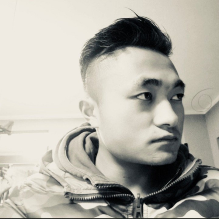 HERO  sr的照片