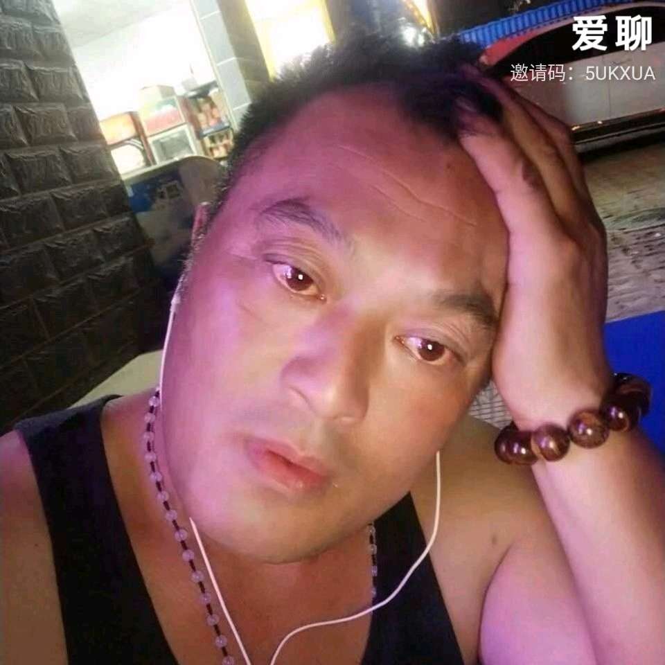 伶俐迎金针菇的照片