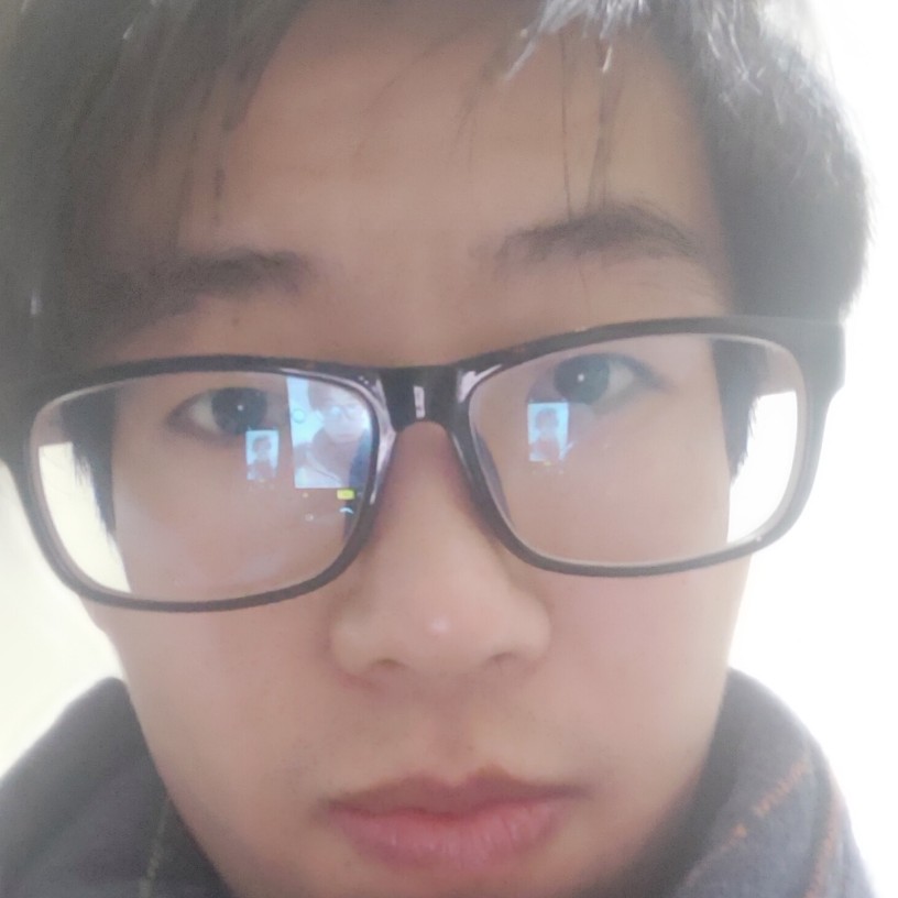 令一的照片