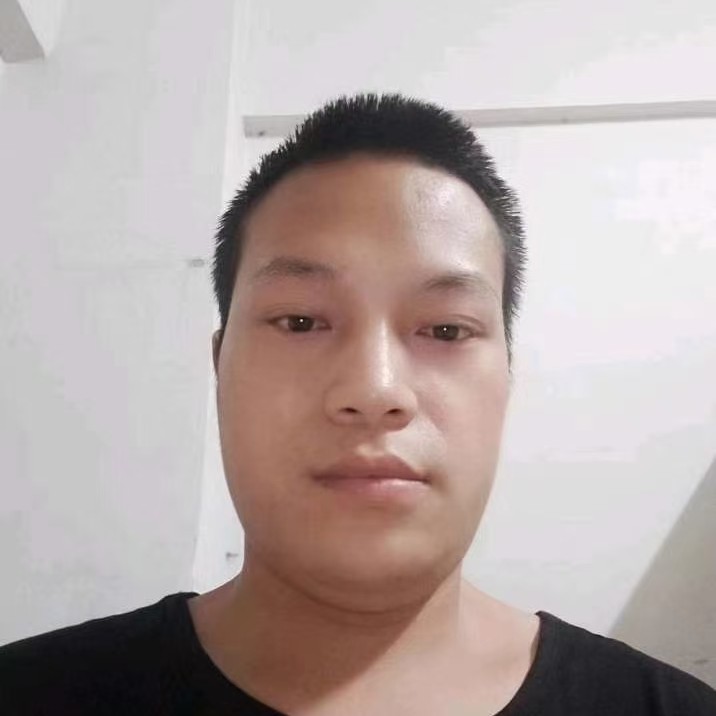 金鱼用粗暴的照片