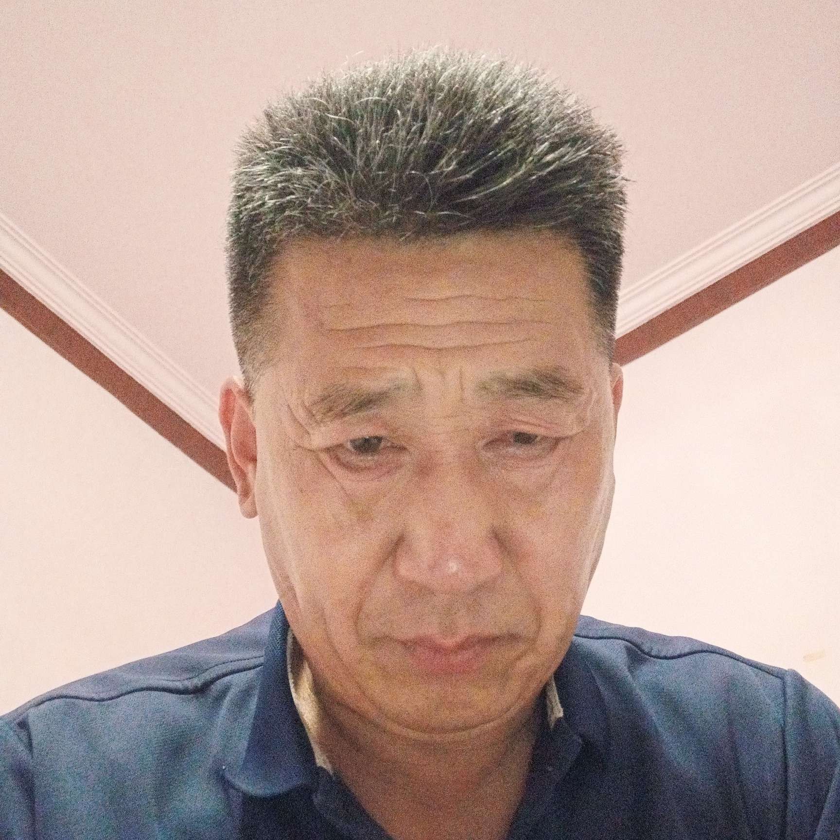 爱笑等于铅笔的照片