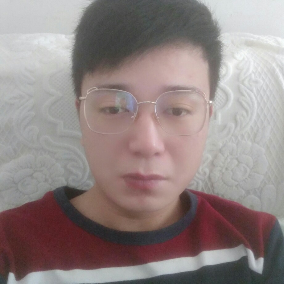 专一苦恋羽毛的照片
