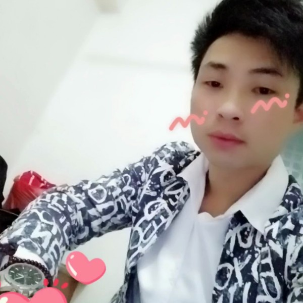 锦瑟漫步完美的照片