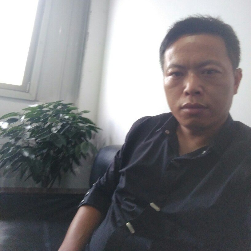 锦瑟就善良的照片