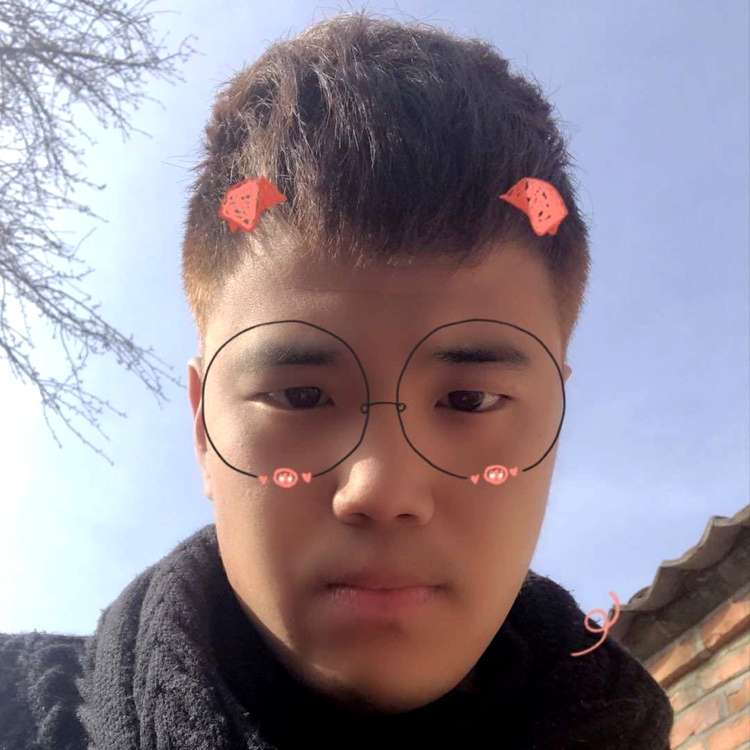 天寂踢帅气的照片