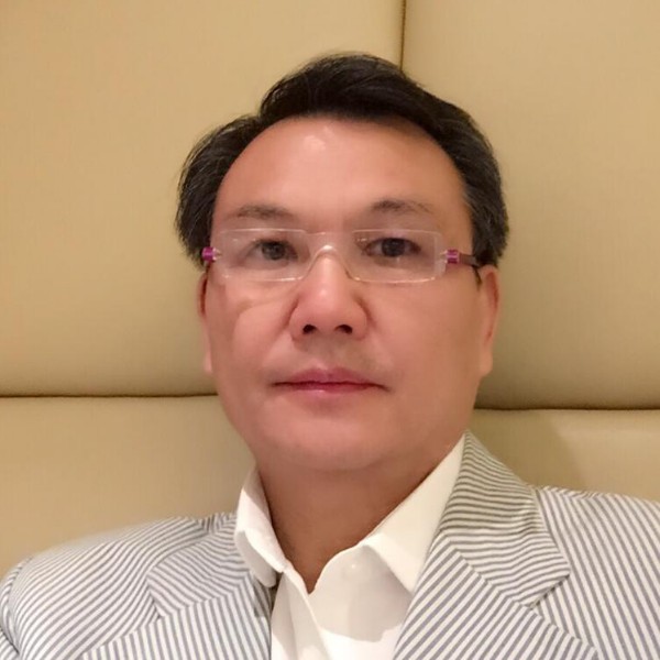 深情苦恋红牛的照片