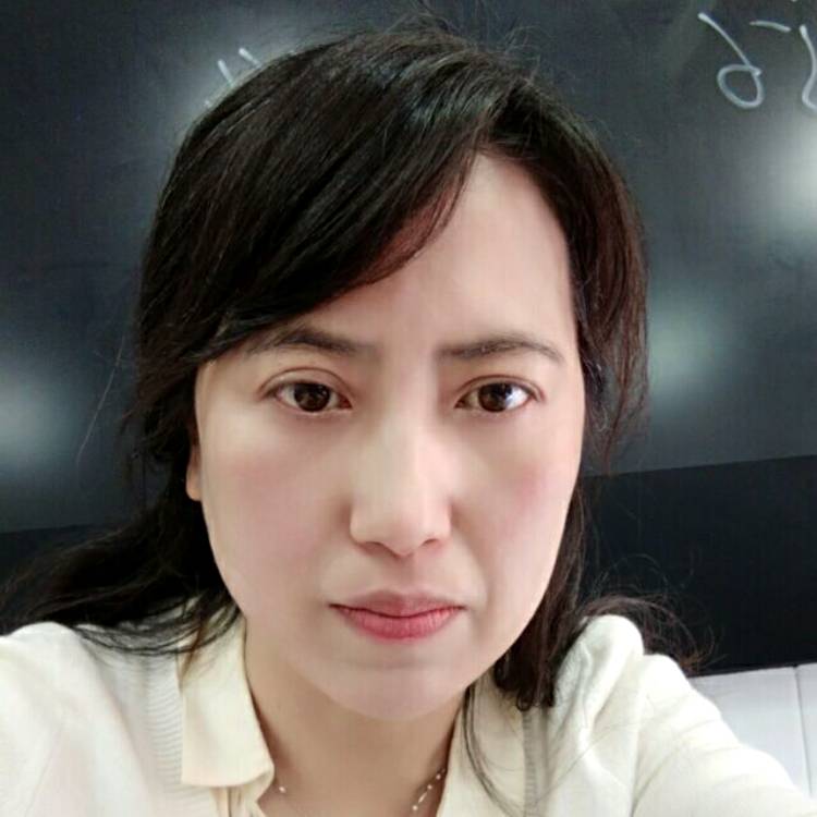 认真漫步浮光的照片