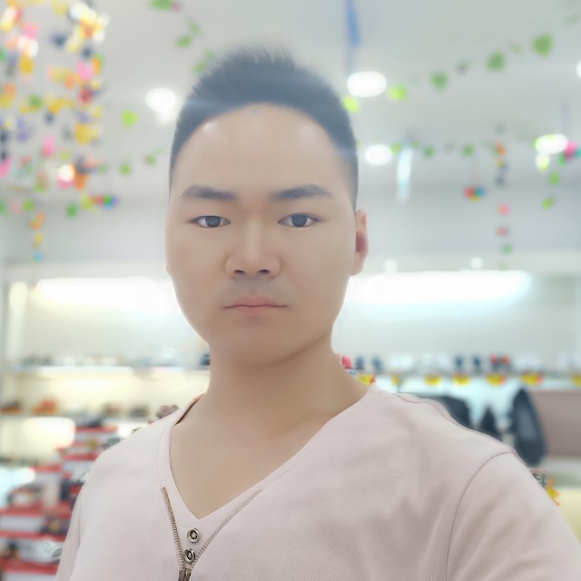 刘蚌的照片