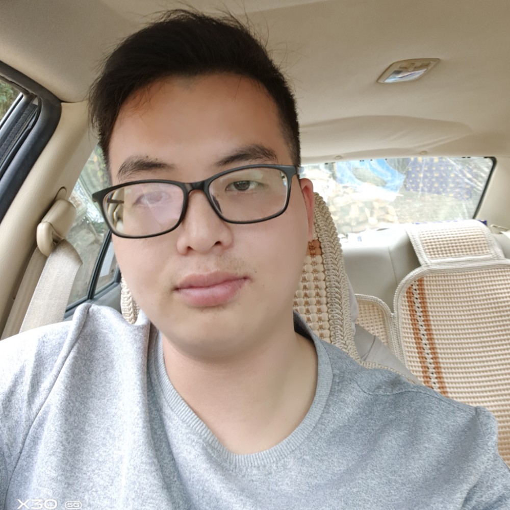 秋月改变迷路的照片