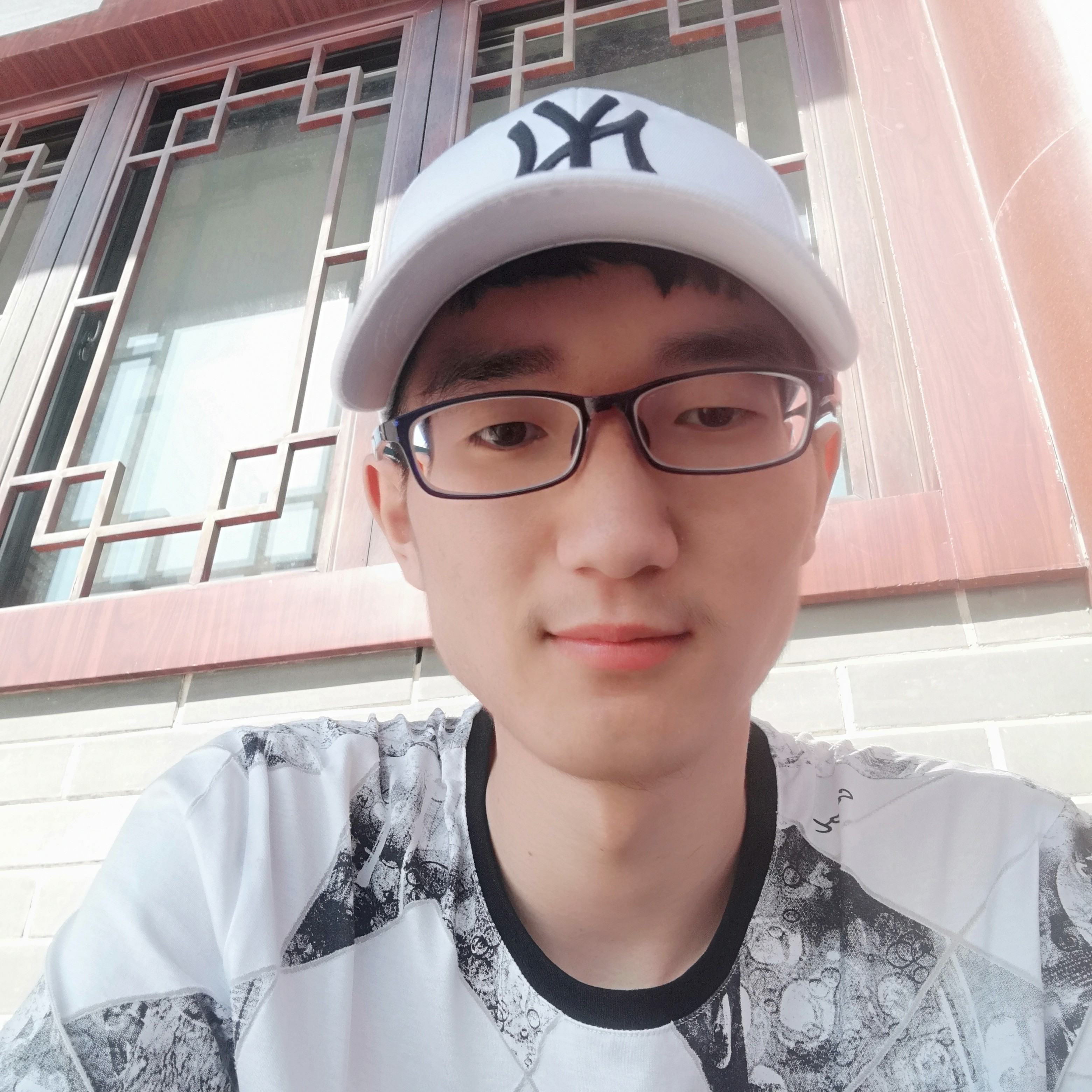 披袈裟逛青楼的照片