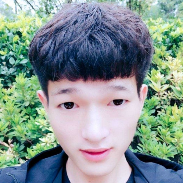 灿烂的的笑容的照片