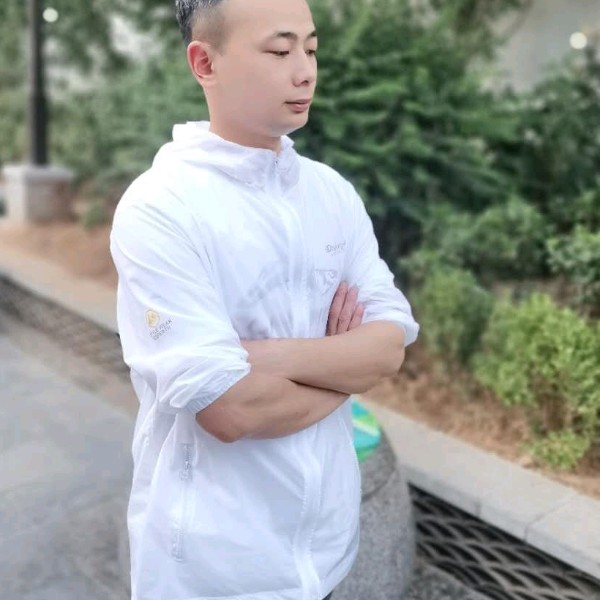 啟飞的照片