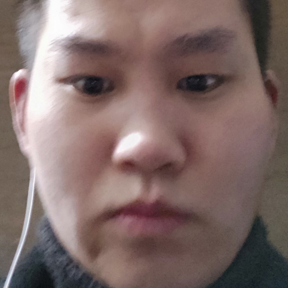 张家鹏的照片