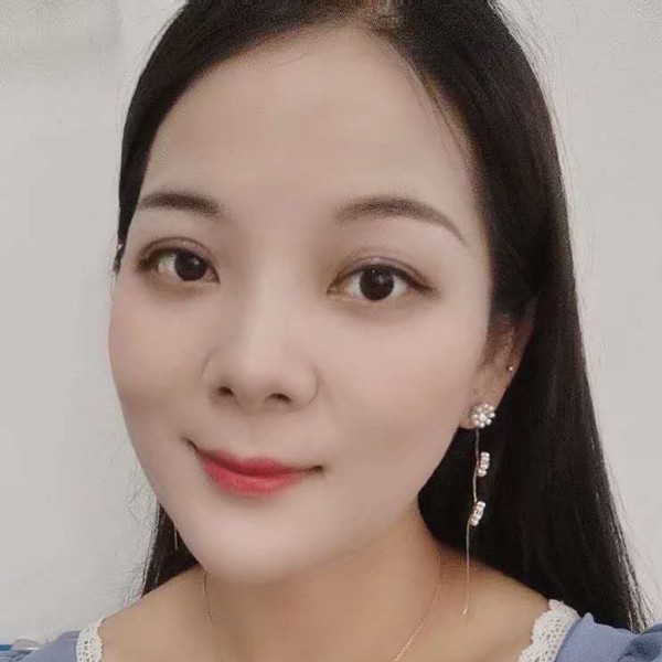 豆芽缠绵的照片