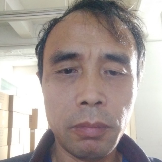 过客的错落的照片