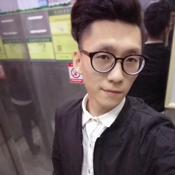 牛油果。的照片