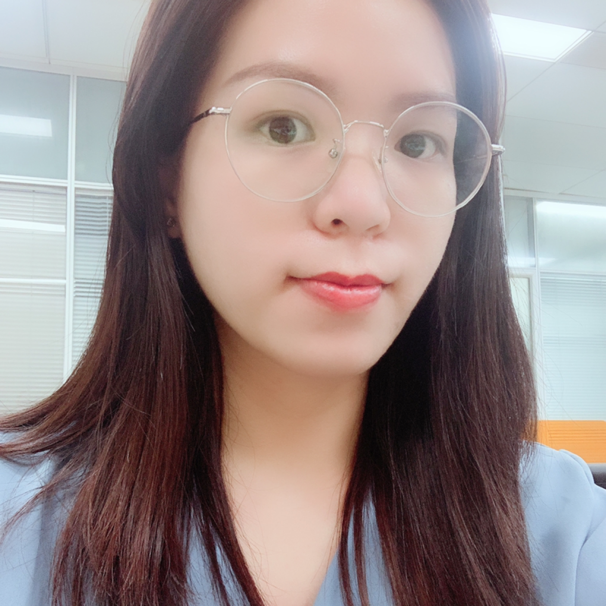 聪慧笑大门的照片