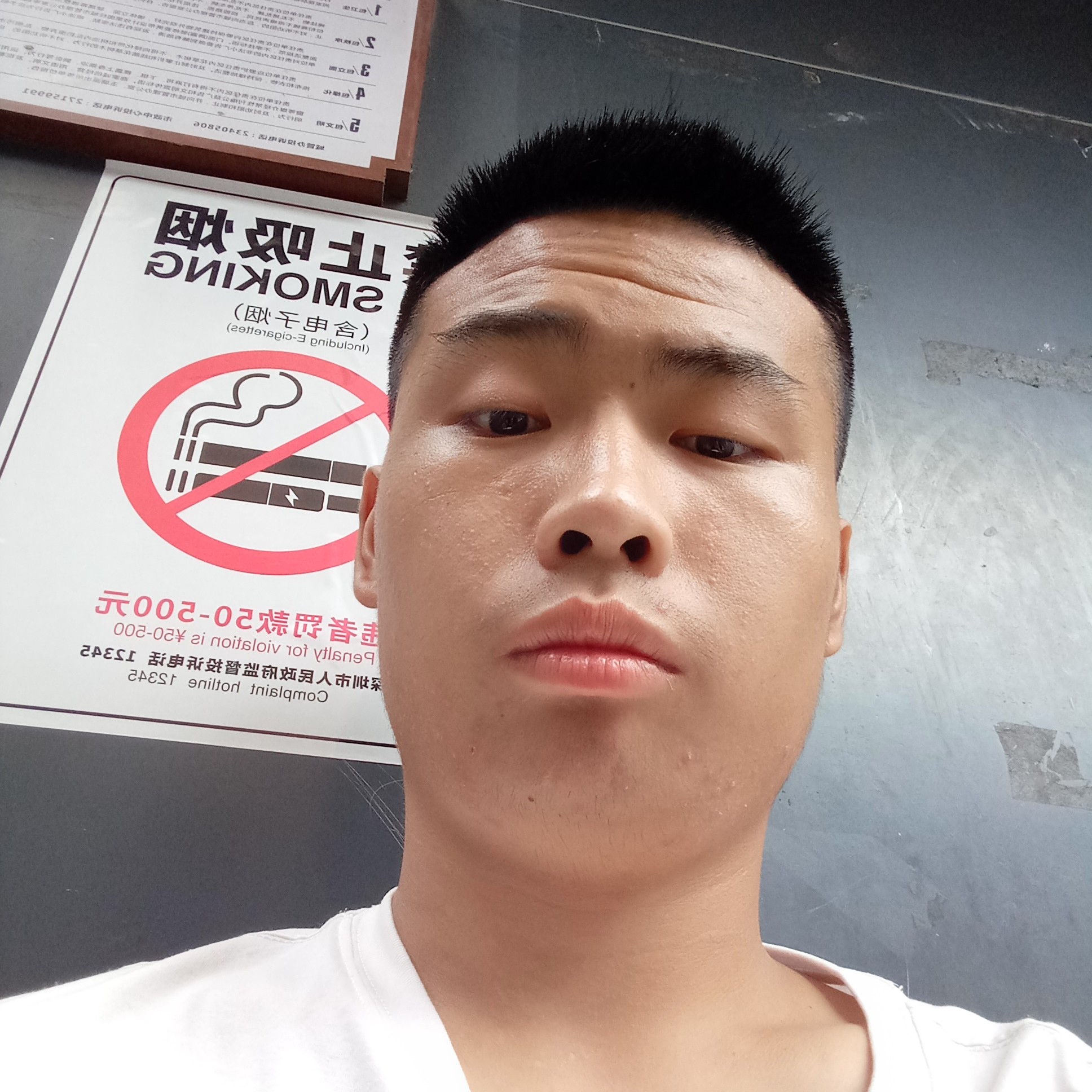 王浬的照片