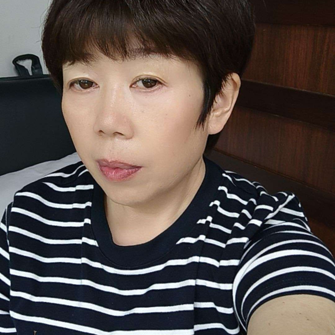 淡定的照片