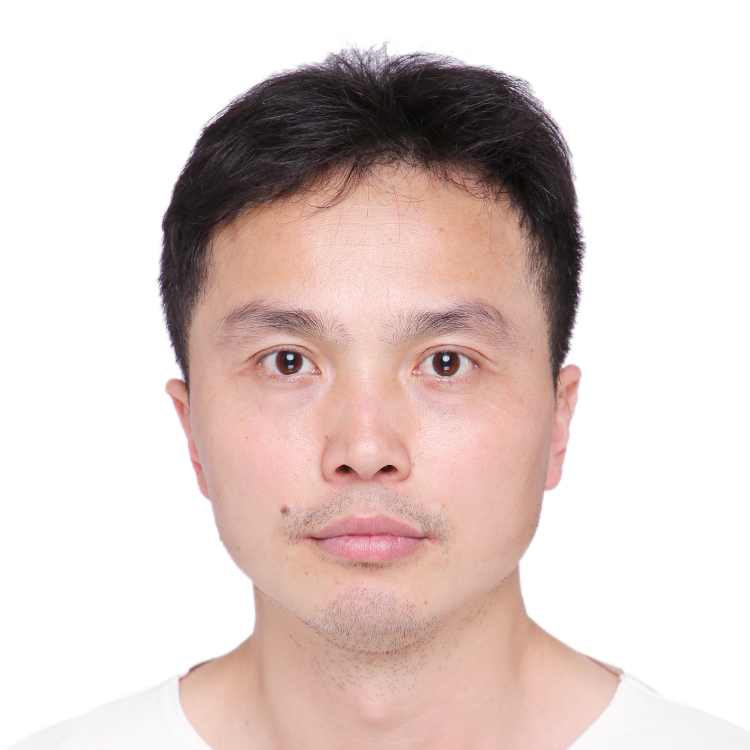 金毛野性的照片