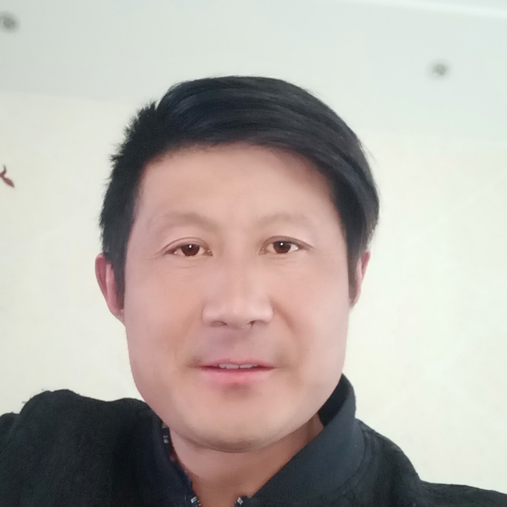 羞涩向芒果的照片