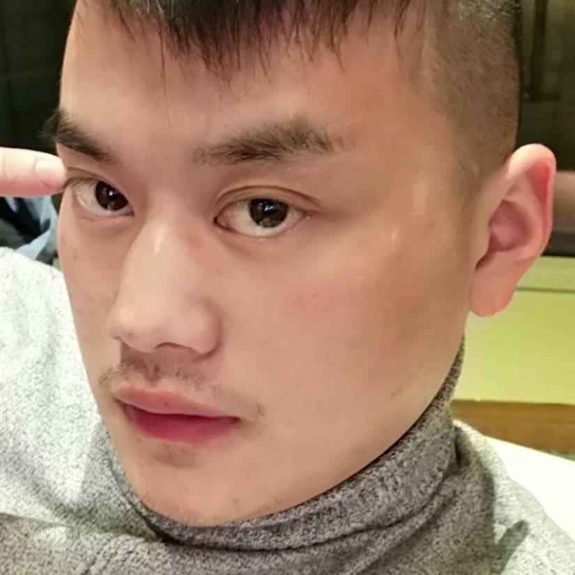 草莓还单身的照片